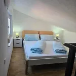 Apartment Botic